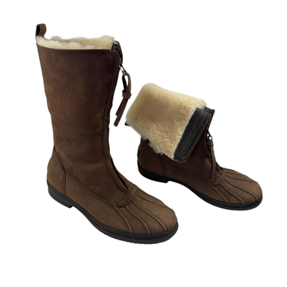 UGG Woman’s Arquette Winter Boots Shearling Lined Brown Size 8.5